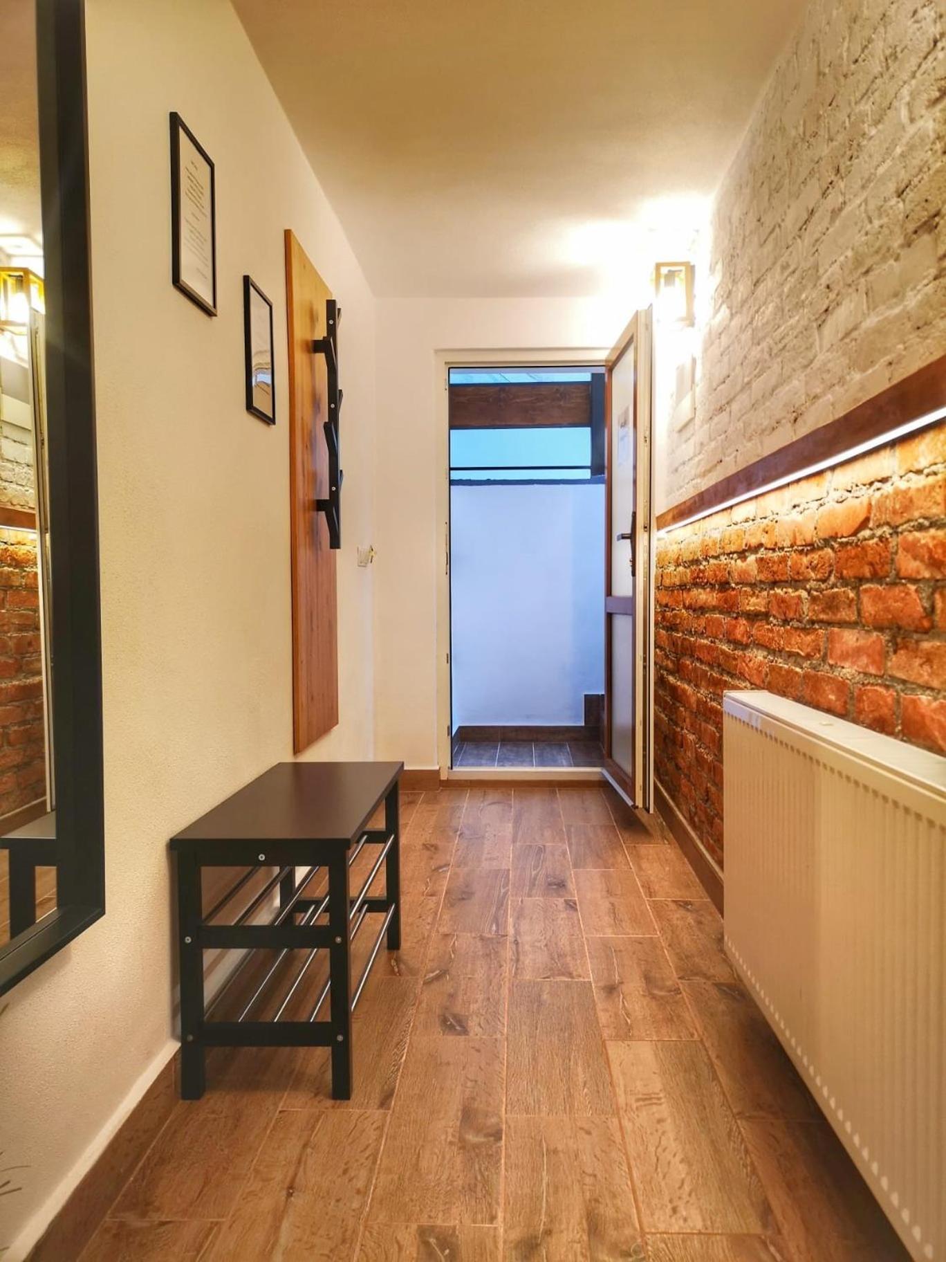 T House Apartment Sibiu Luaran gambar