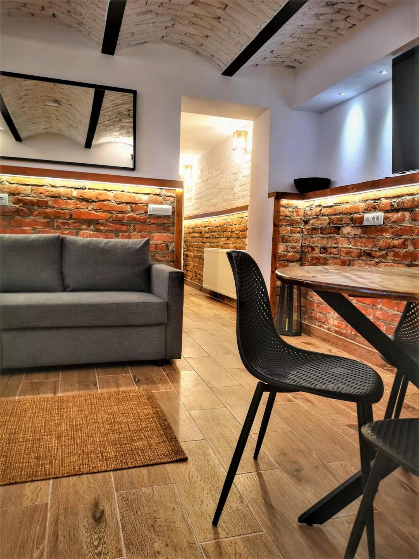T House Apartment Sibiu Luaran gambar
